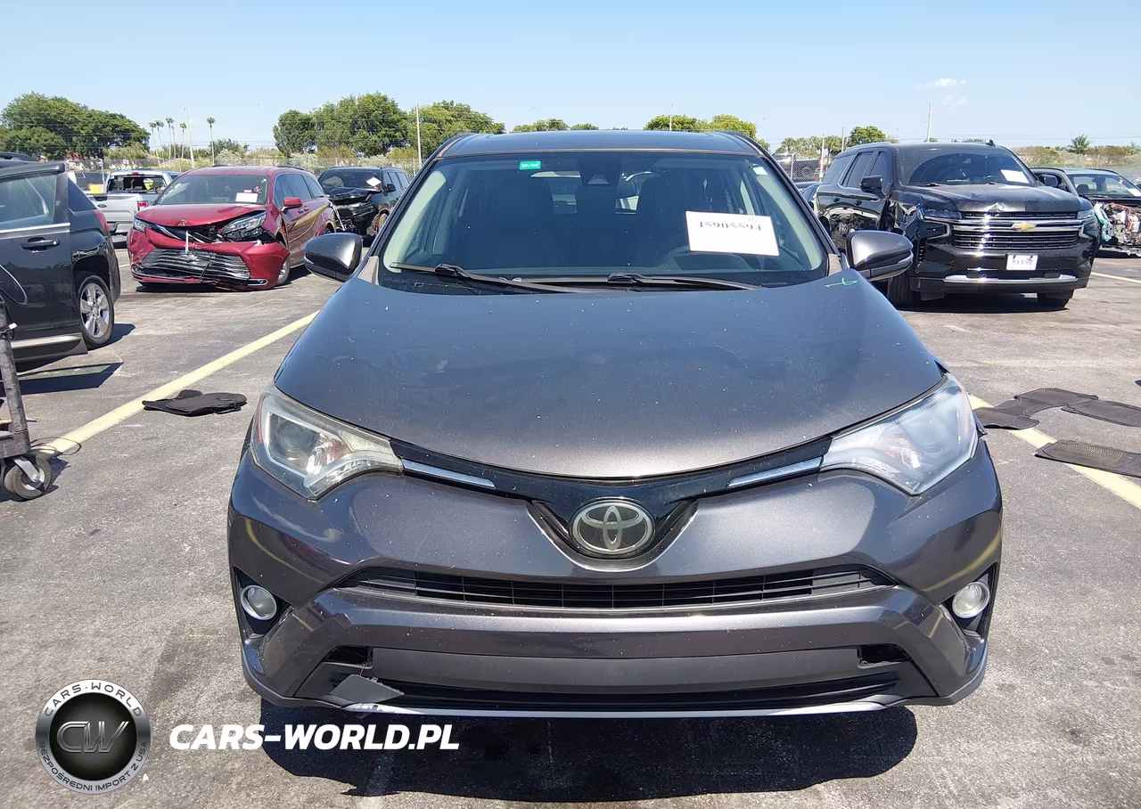 2018 Toyota Rav4 Xle VIN:2T3WFREV8JW470162 - 12
