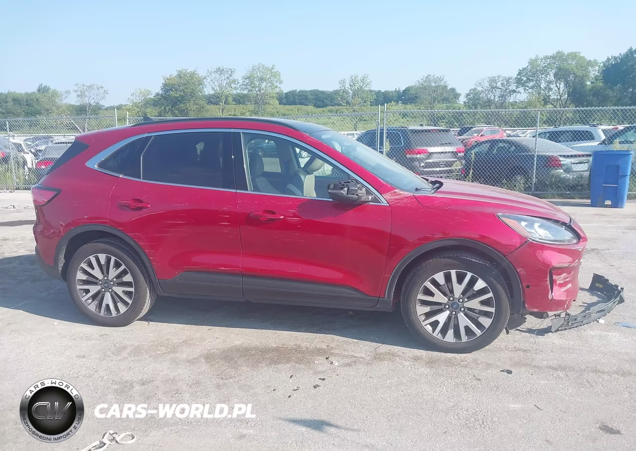 2020 Ford Escape Titanium VIN:1FMCU9J97LUC08212 - 13