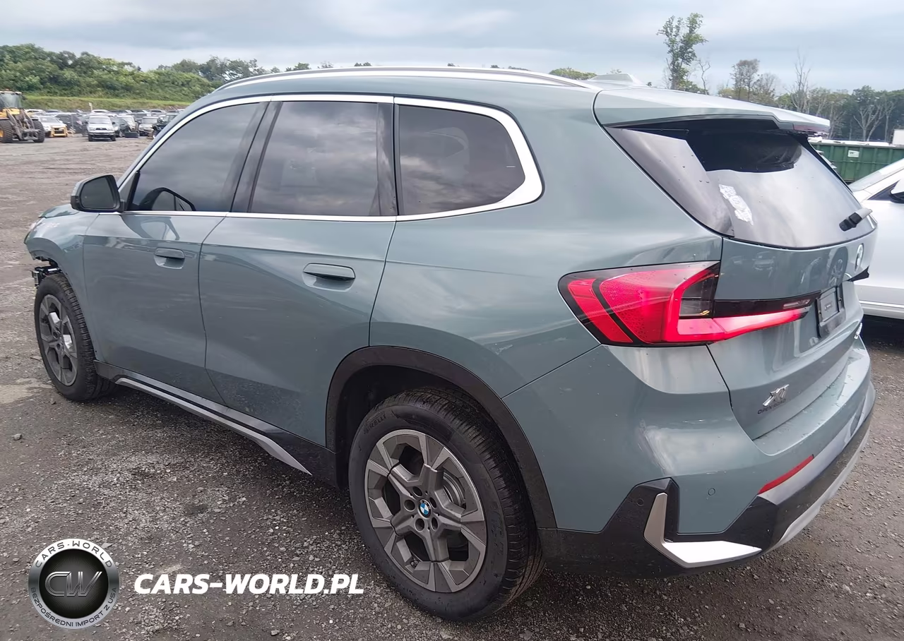 2026 BMW X1 xDrive28I VIN:WBX73EF07T5500273 - 3