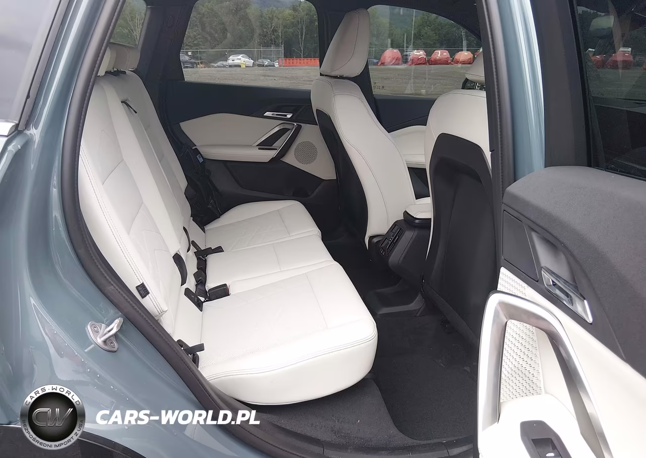 2026 BMW X1 xDrive28I VIN:WBX73EF07T5500273 - 8