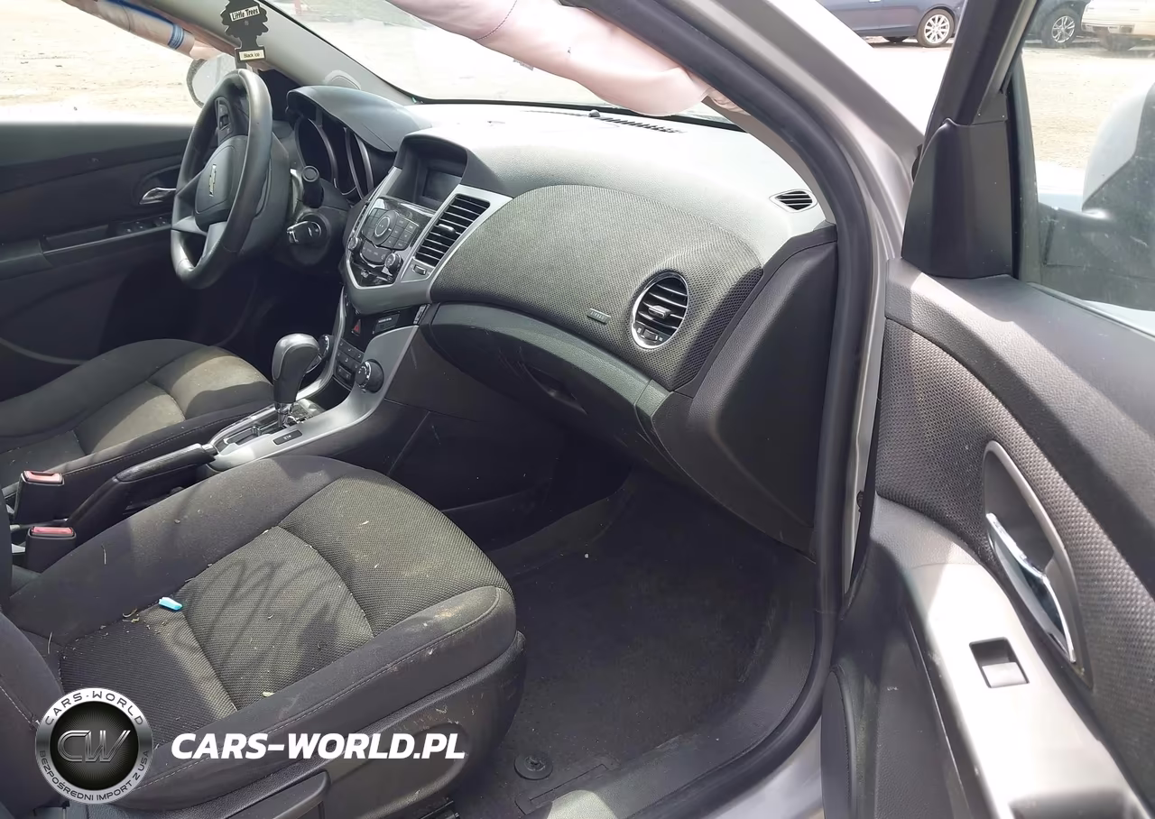 2012 Chevrolet Cruze Lt VIN:1G1PE5SC5C7331293 - 5