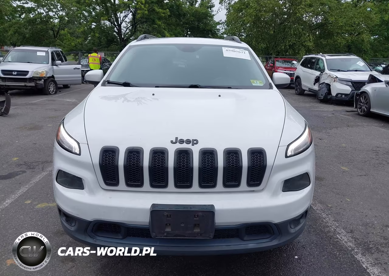 2015 Jeep Cherokee Latitude Altitude VIN:1C4PJMCS5FW792555 - 12
