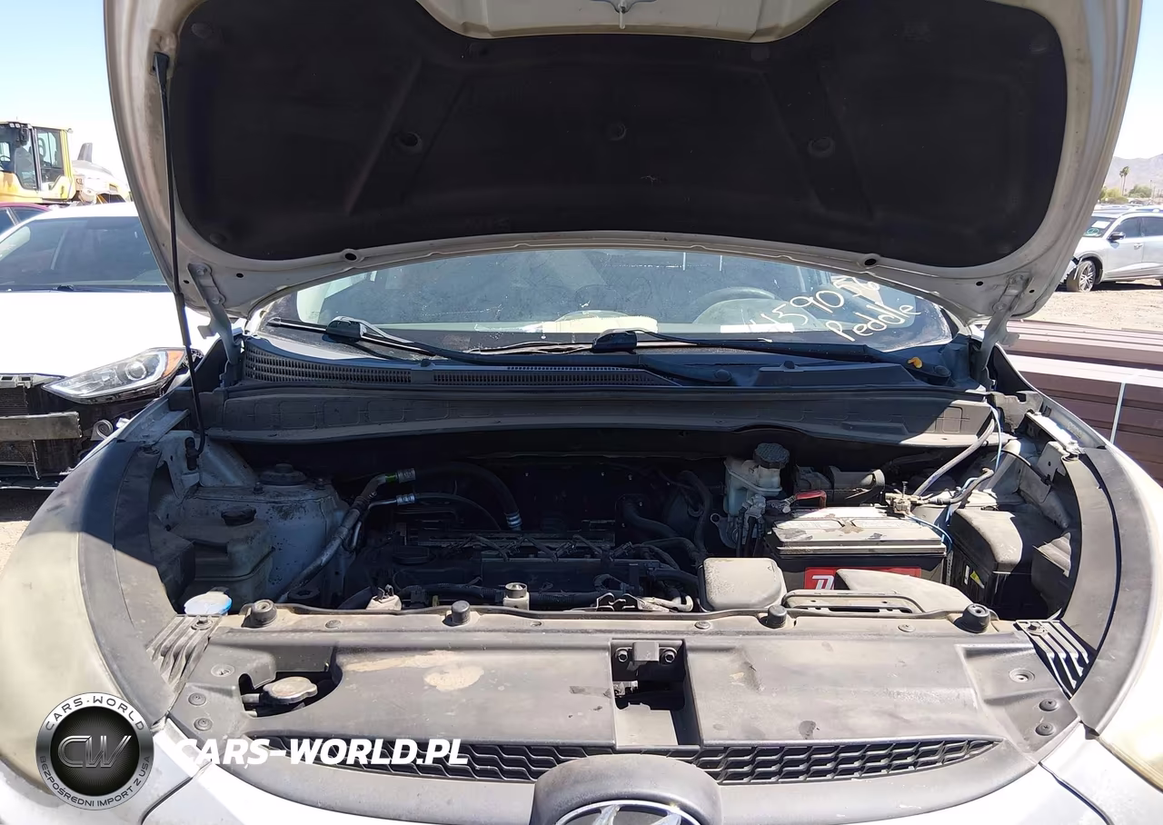 2012 Hyundai Tucson Gls VIN:KM8JU3AC3CU339136 - 10