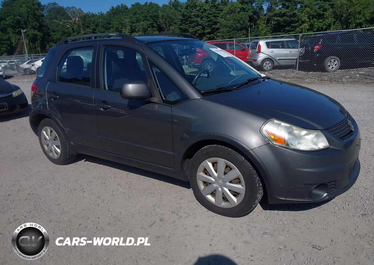 2011 Suzuki Sx4 Premium-Tech Valu Pkg (Nav)