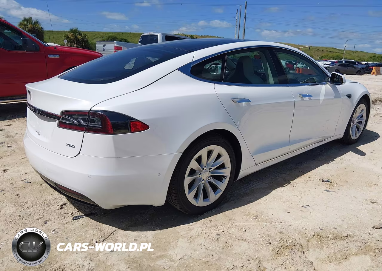 2018 Tesla Model S VIN:5YJSA1E24JF264363 - 4