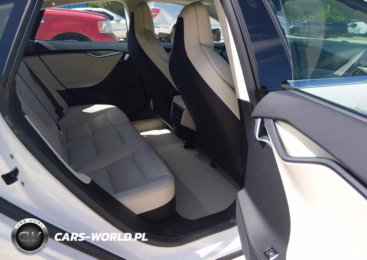 2018 Tesla Model S VIN:5YJSA1E24JF264363 - 8