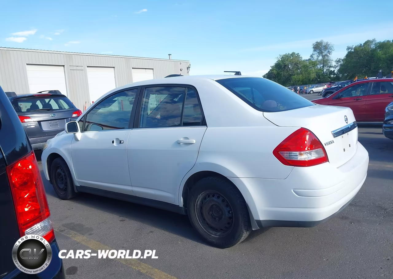 2008 Nissan Versa 1.8 S VIN:3N1BC11EX8L415456 - 13
