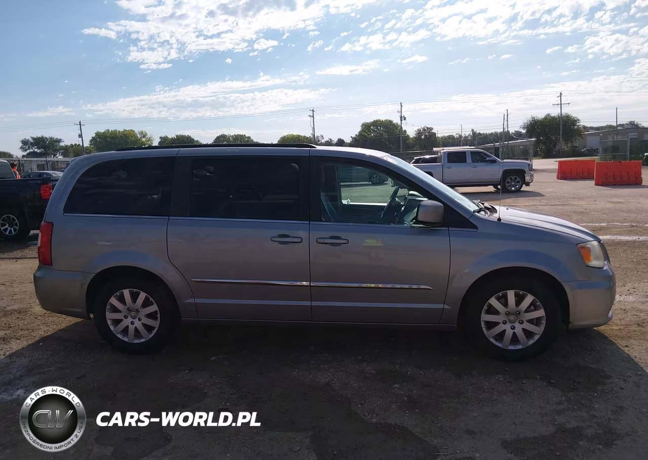 2014 Chrysler Town & Country Touring VIN:2C4RC1BG8ER125503 - 13