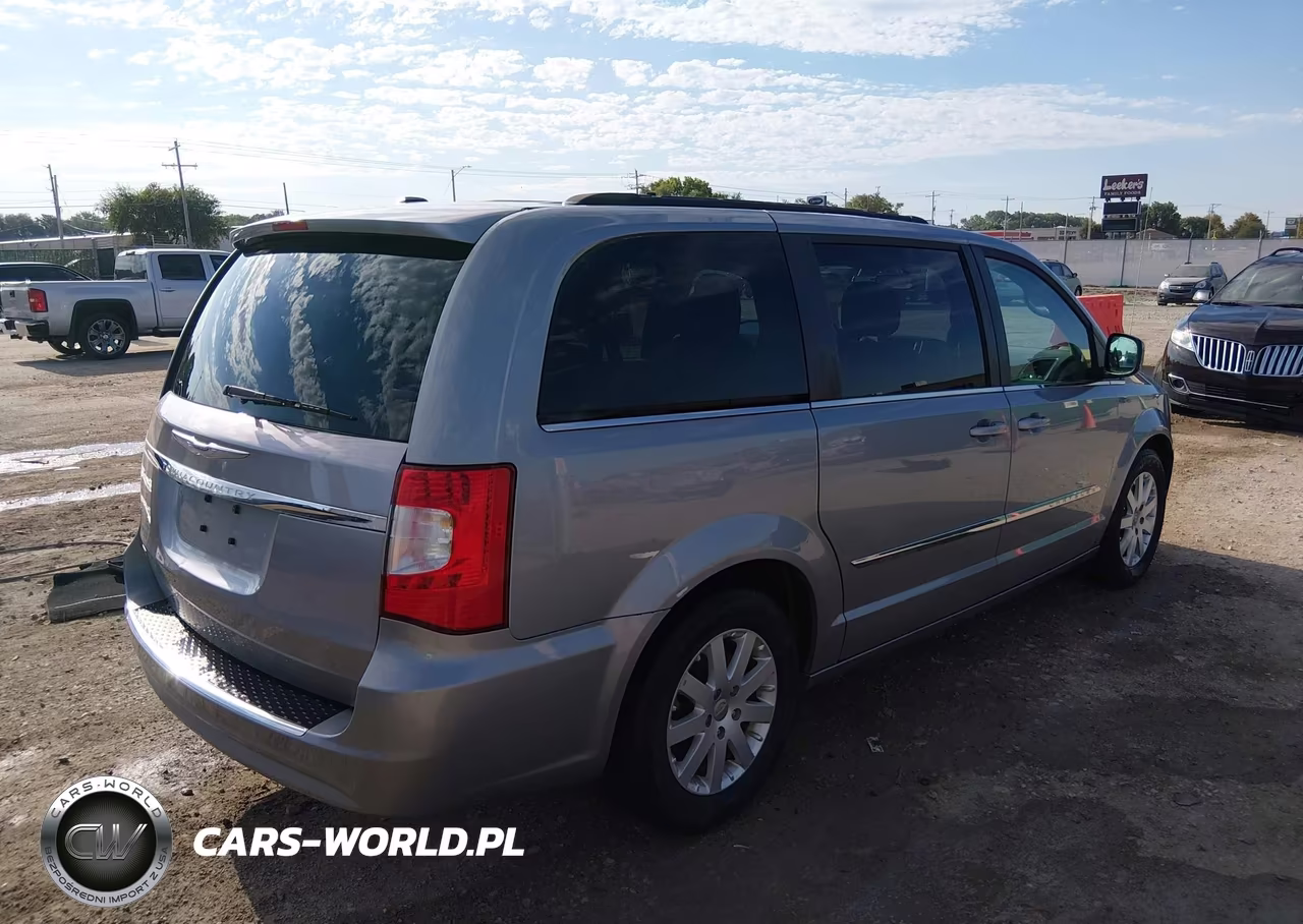 2014 Chrysler Town & Country Touring VIN:2C4RC1BG8ER125503 - 4