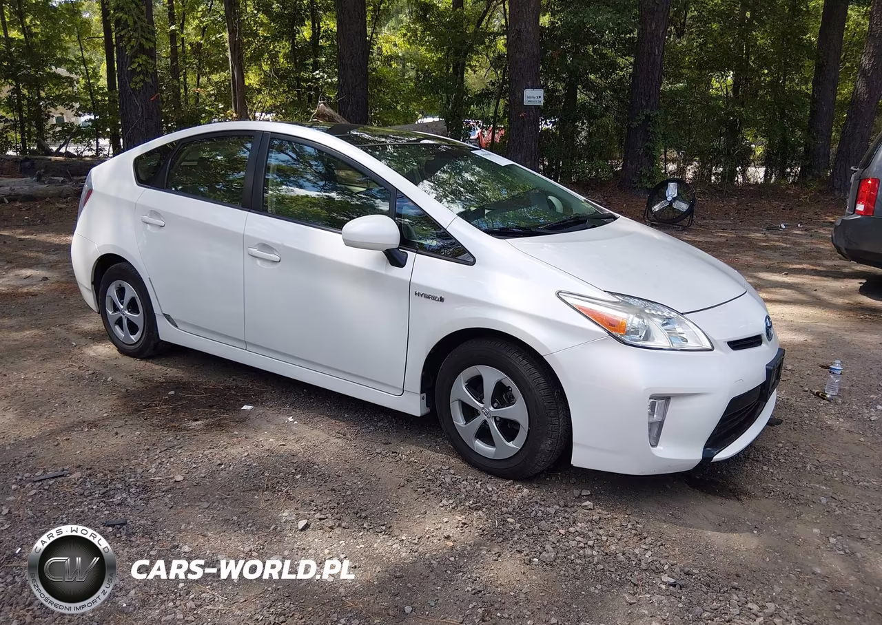 2014 Toyota Prius Four – zdjęcie 1 z 16
