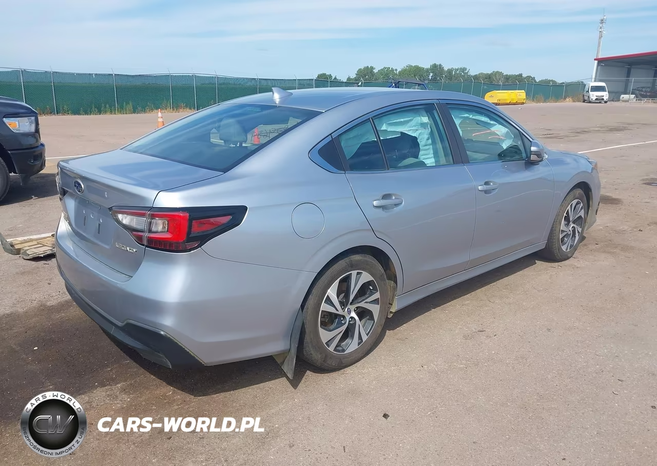 2021 Subaru Legacy Premium VIN:4S3BWAF66M3014126 - 4