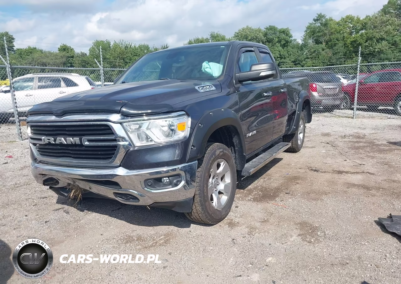 2019 Ram 1500 Big Horn-Lone Star 4X4 6'4 Box VIN:1C6SRFBT6KN668262 - 2