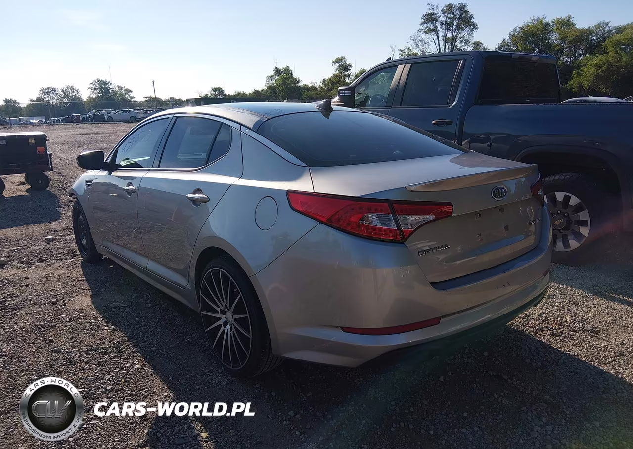 2012 Kia Optima Sx VIN:5XXGR4A63CG031437 - 3