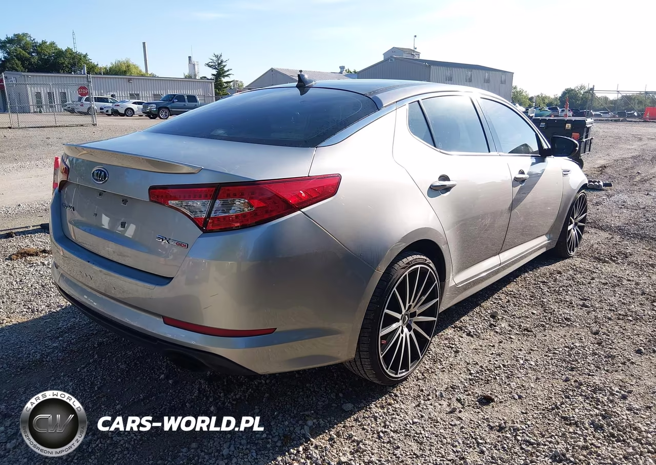 2012 Kia Optima Sx VIN:5XXGR4A63CG031437 - 4
