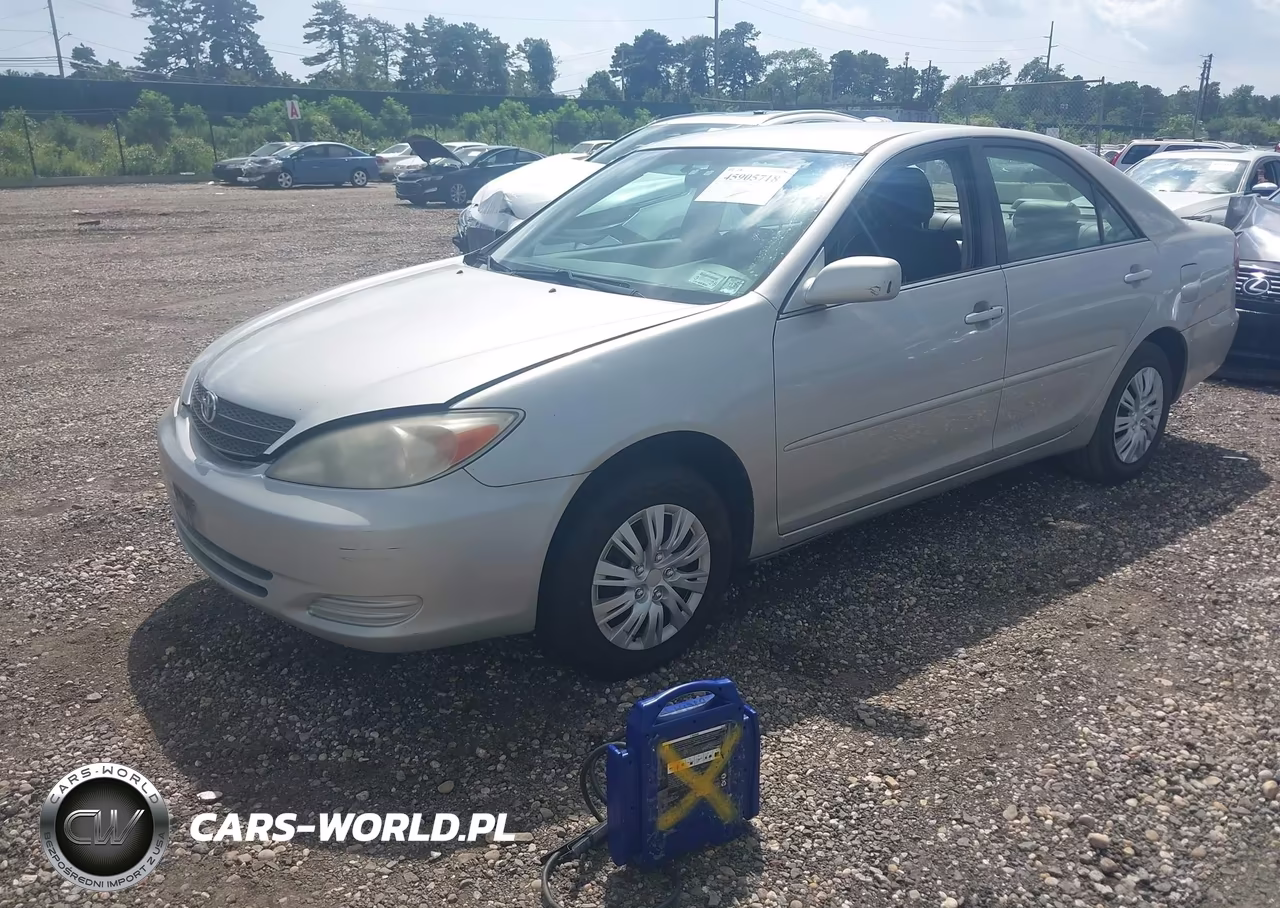 2004 Toyota Camry Le VIN:4T1BE32K84U358208 - 2