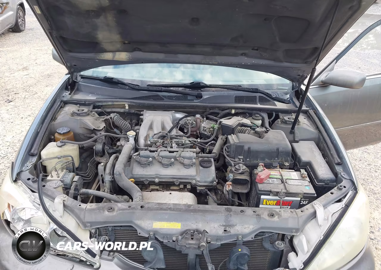 2002 Toyota Camry Xle VIN:4T1BF30K32U531680 - 10