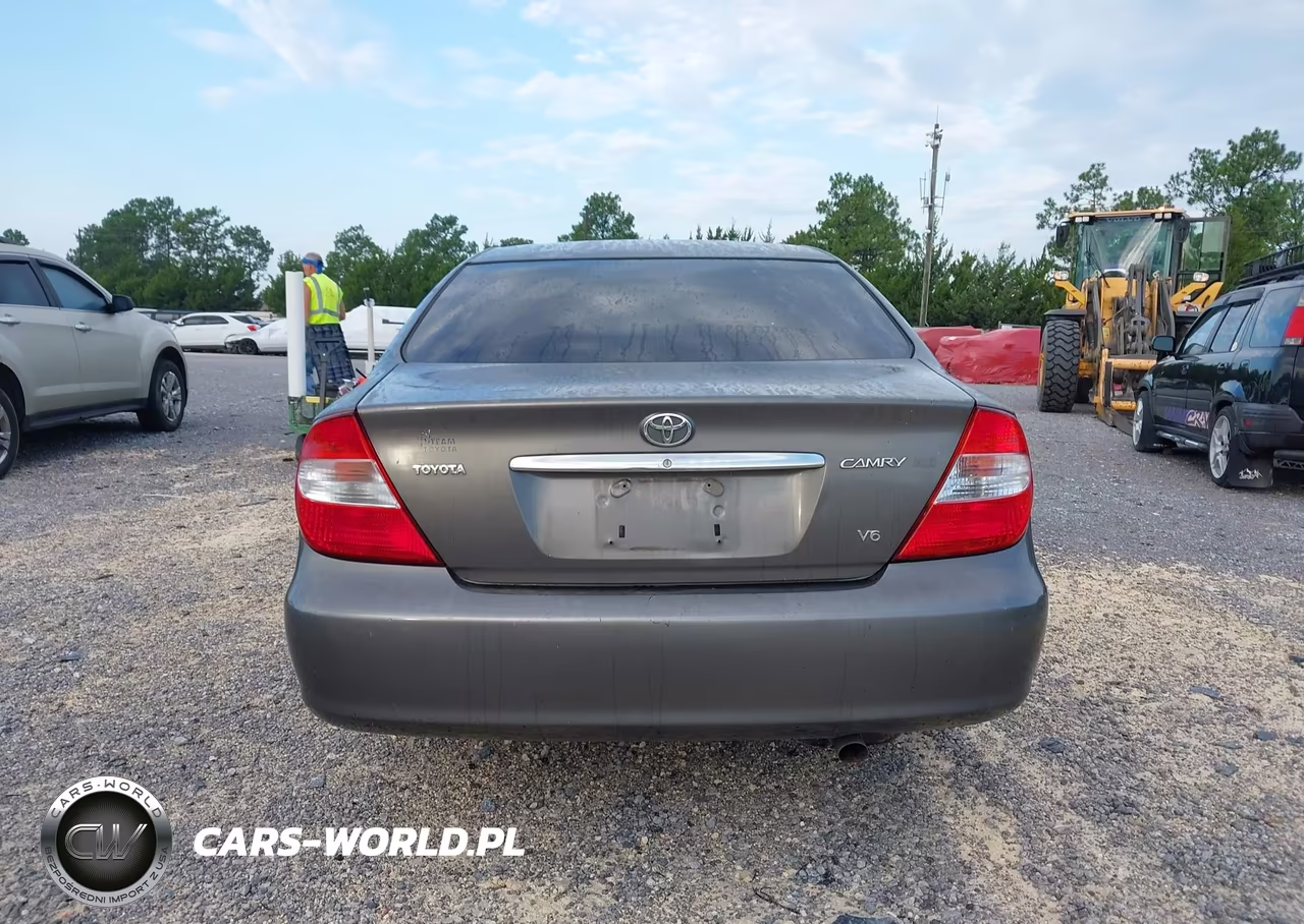 2002 Toyota Camry Xle VIN:4T1BF30K32U531680 - 16