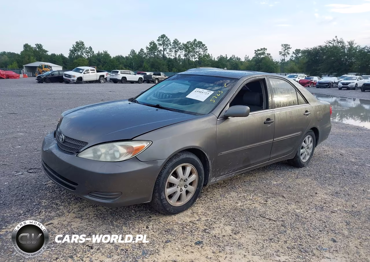 2002 Toyota Camry Xle VIN:4T1BF30K32U531680 - 2