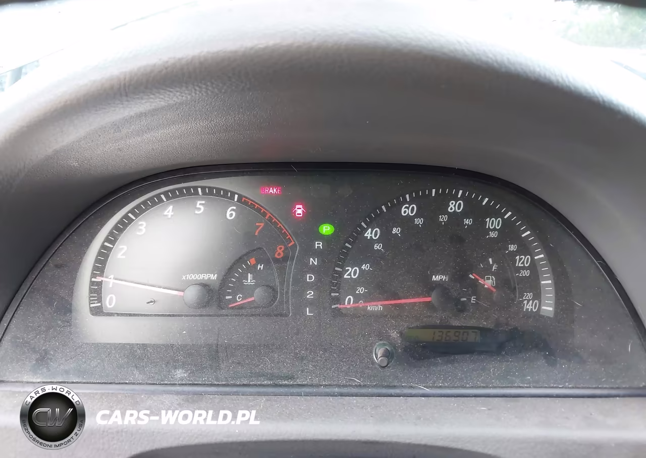 2002 Toyota Camry Xle VIN:4T1BF30K32U531680 - 7