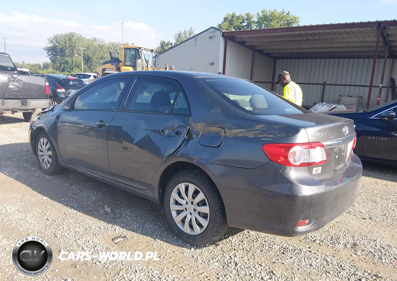 2012 Toyota Corolla Le VIN:5YFBU4EE0CP018341 - 3