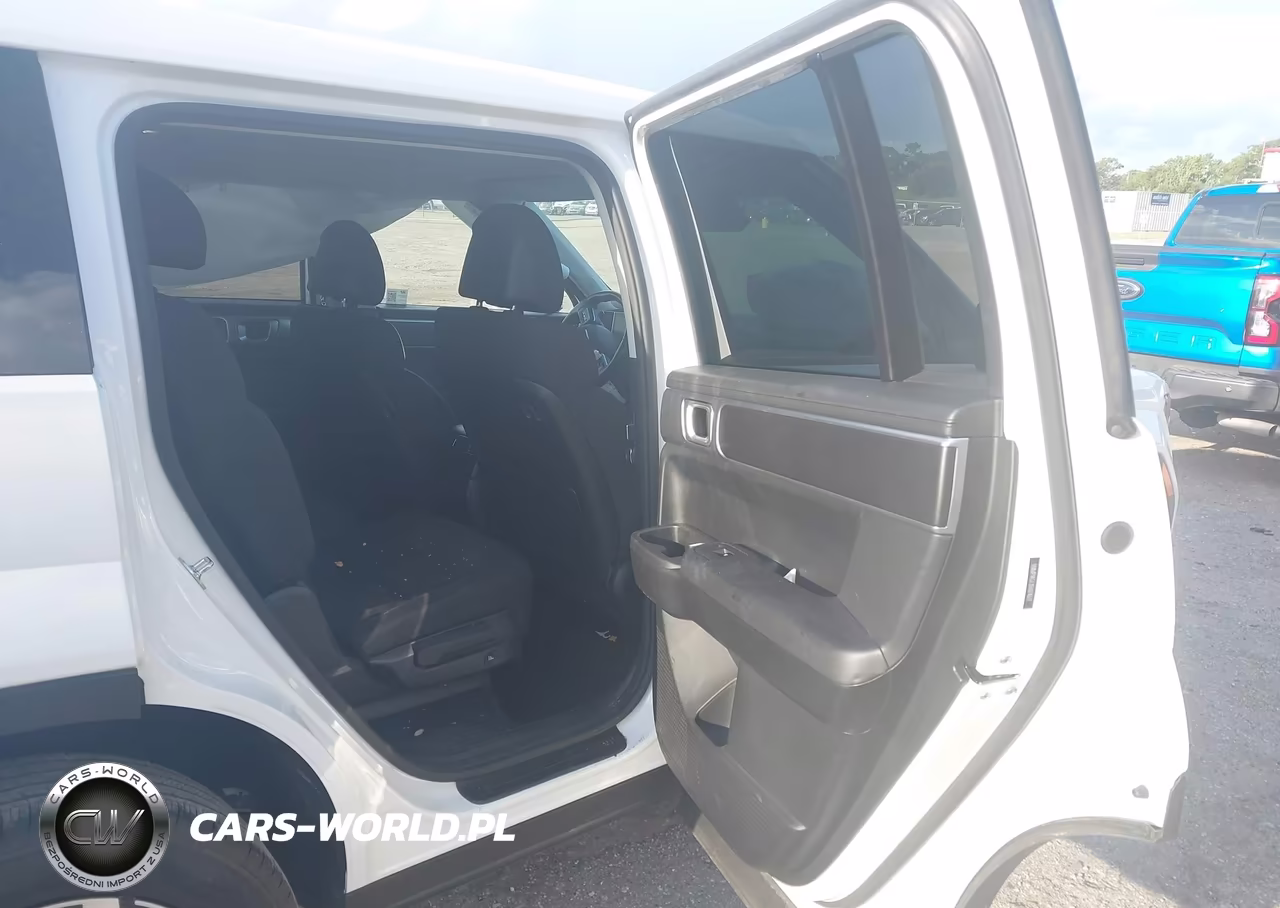 2025 Hyundai Santa Fe Se VIN:5NMP14GL1SH074677 - 8