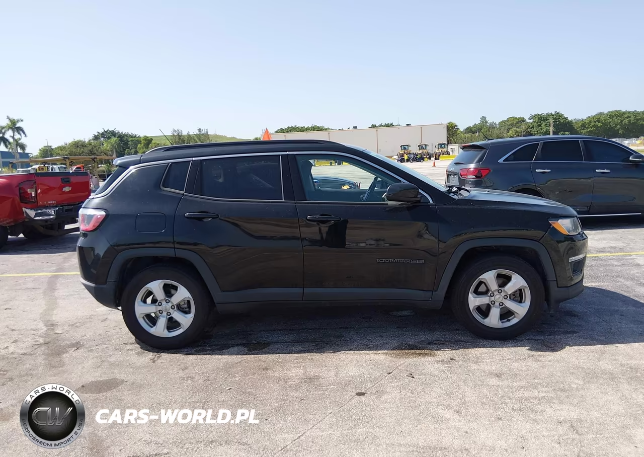 2018 Jeep Compass Latitude Fwd VIN:3C4NJCBB6JT466281 - 13