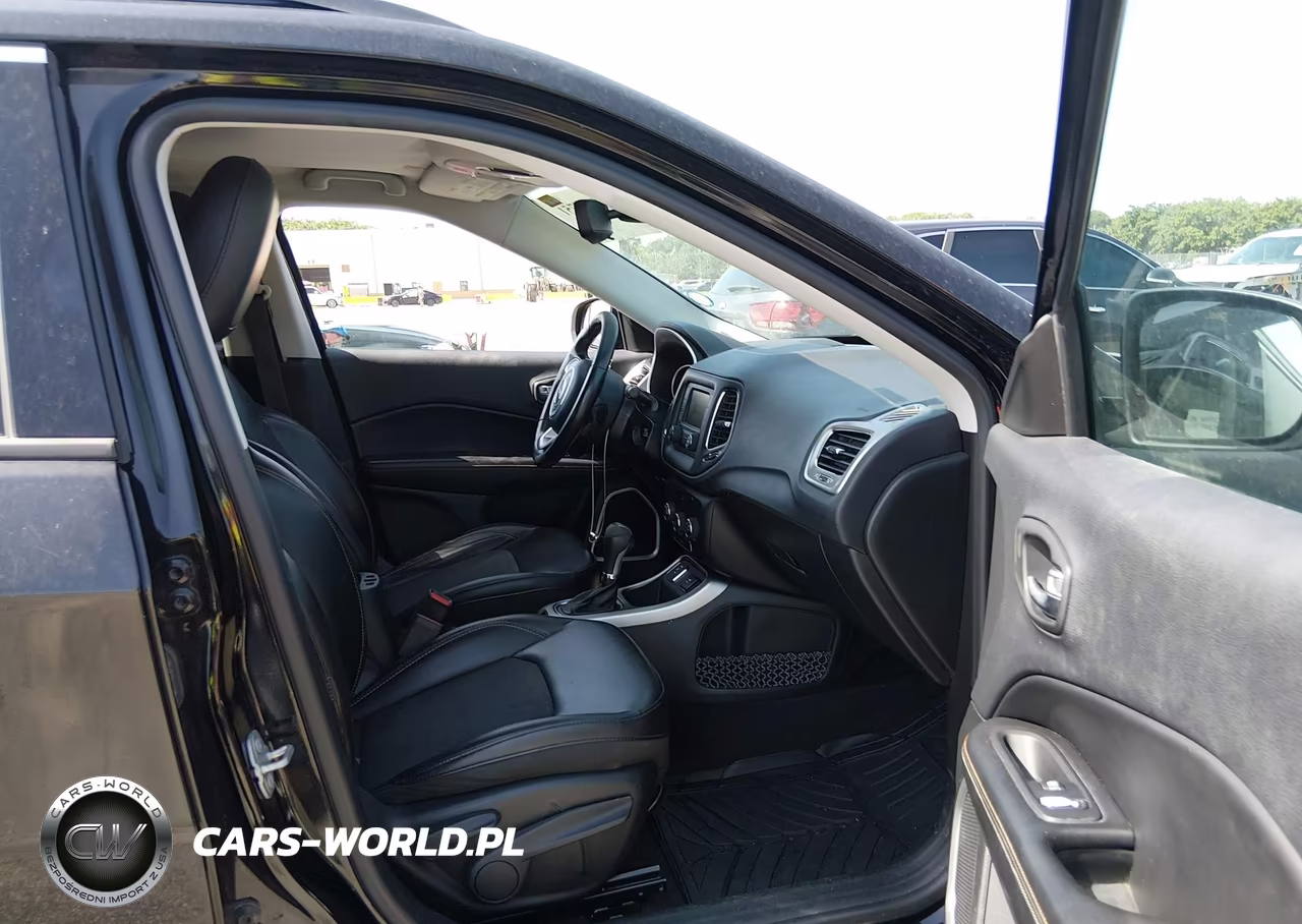 2018 Jeep Compass Latitude Fwd VIN:3C4NJCBB6JT466281 - 5