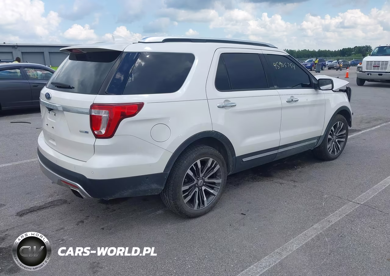 2016 Ford Explorer Platinum VIN:1FM5K8HT4GGA56016 - 4