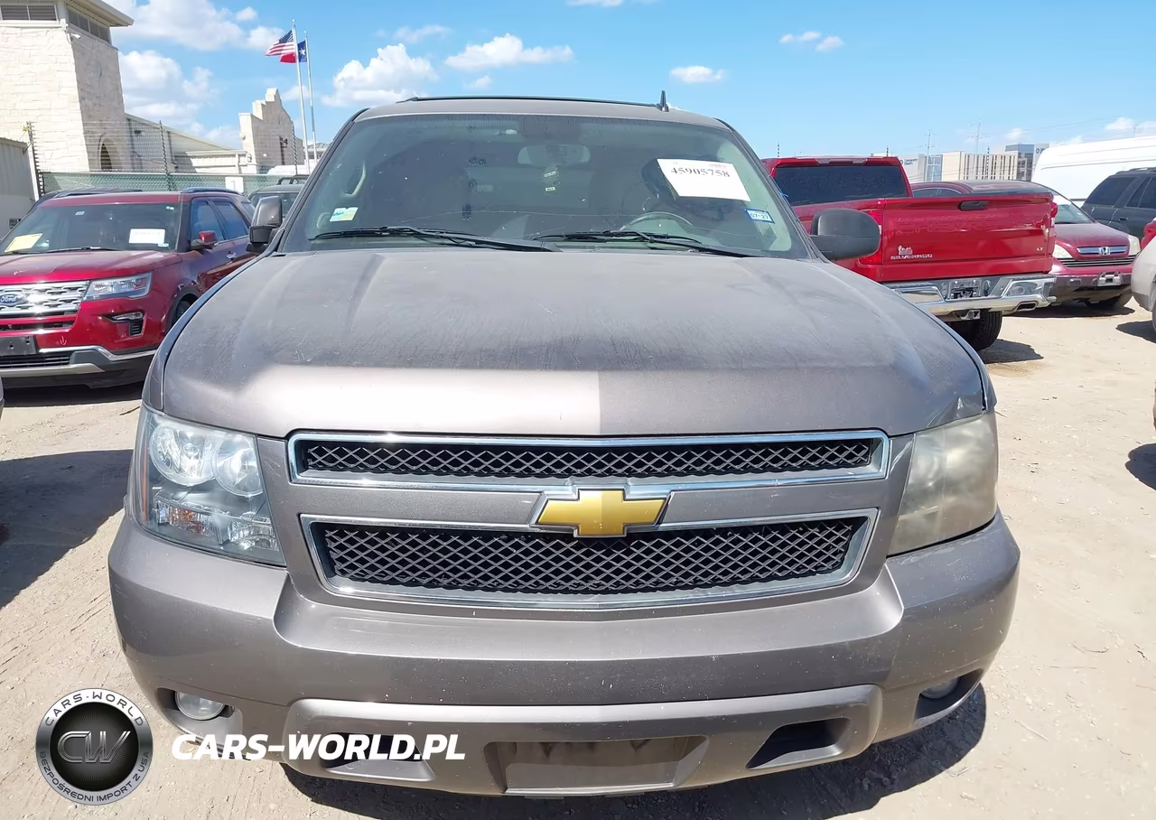 2013 Chevrolet Tahoe Lt VIN:1GNSCBE03DR295480 - 12