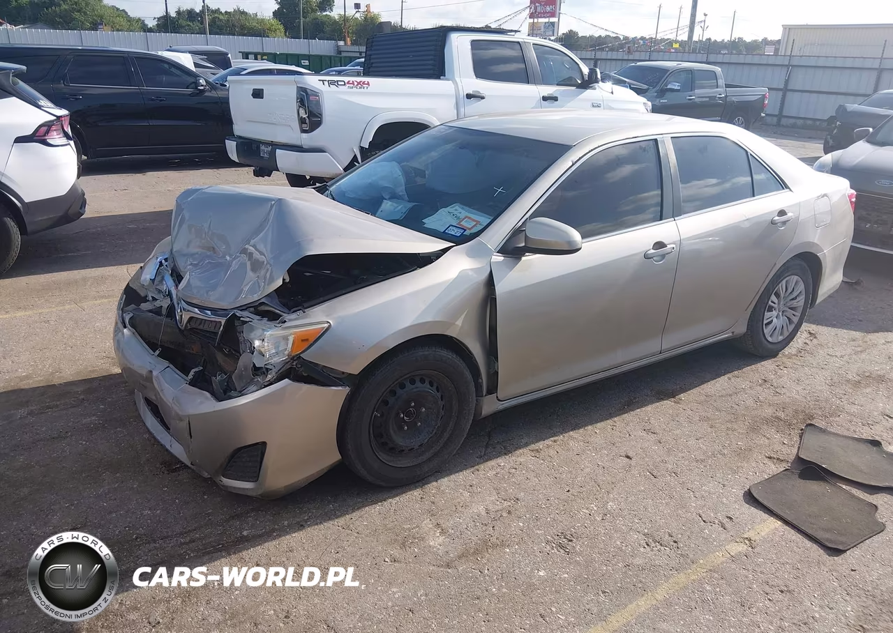 2014 Toyota Camry Le VIN:4T4BF1FK1ER369716 - 2