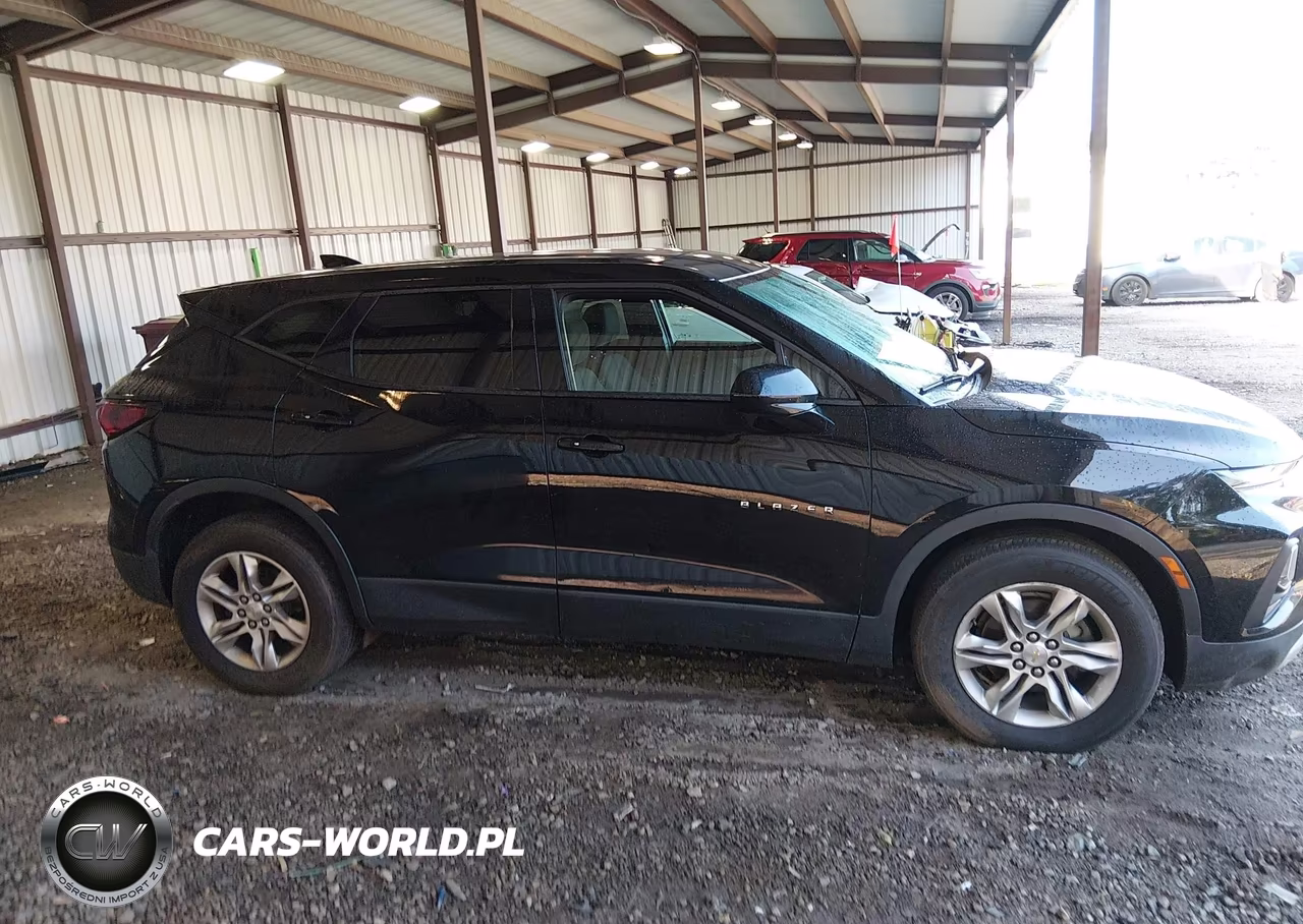 2019 Chevrolet Blazer VIN:3GNKBGRS8KS612966 - 13