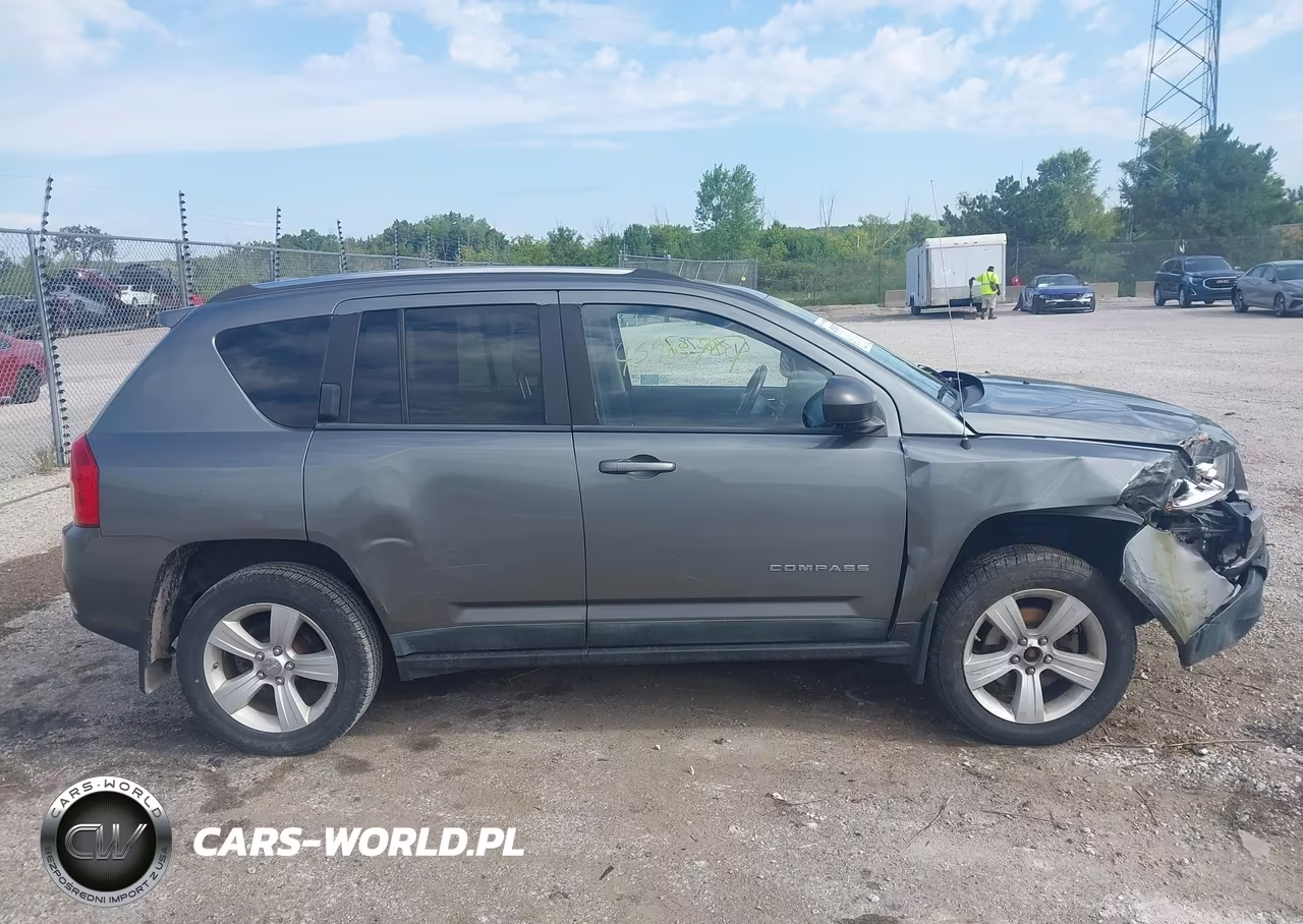 2011 Jeep Compass VIN:1J4NF1FBXBD218357 - 13