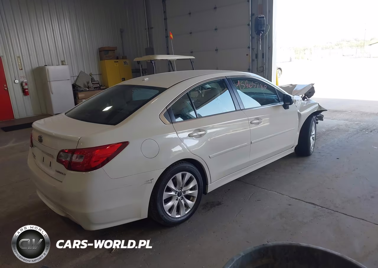 2015 Subaru Legacy 2.5I Premium VIN:4S3BNBF68F3020912 - 4