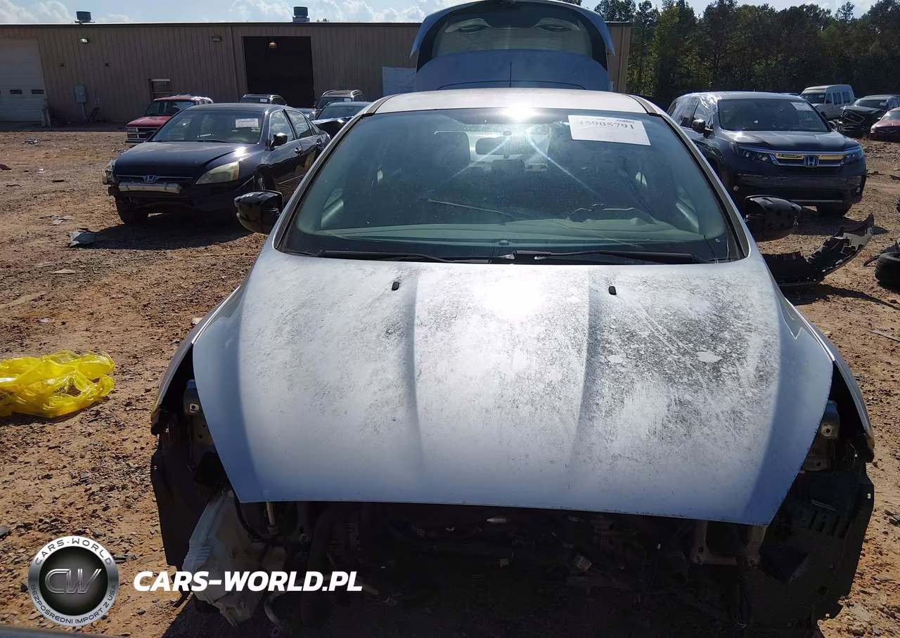 2018 Ford Focus Se VIN:1FADP3K25JL214310 - 12