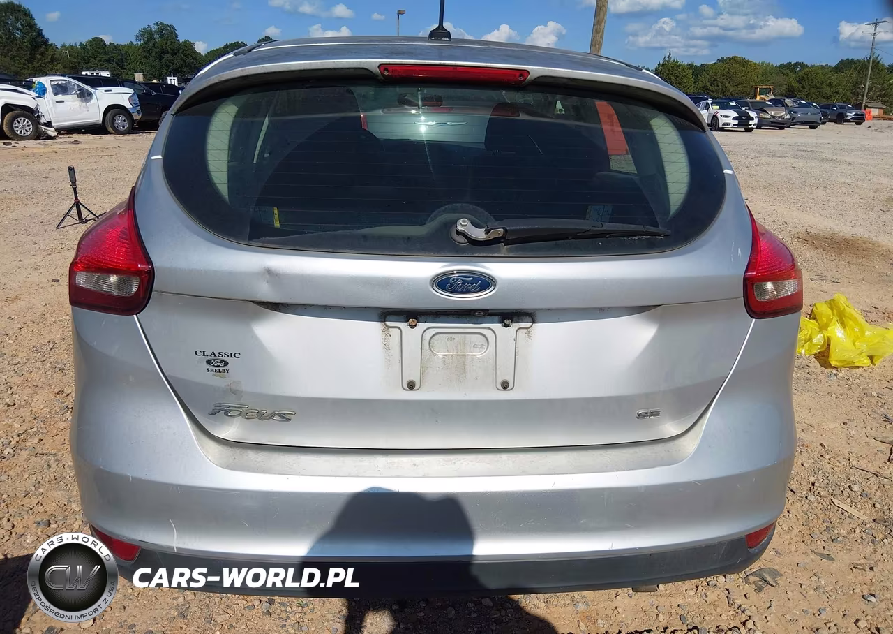 2018 Ford Focus Se VIN:1FADP3K25JL214310 - 16