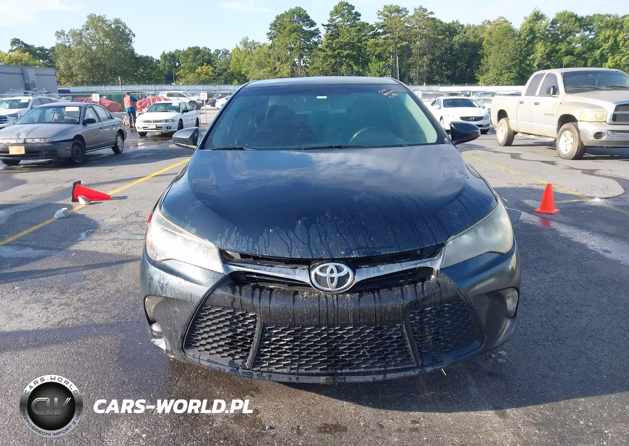 2017 Toyota Camry Se VIN:4T1BF1FK5HU379597 - 12