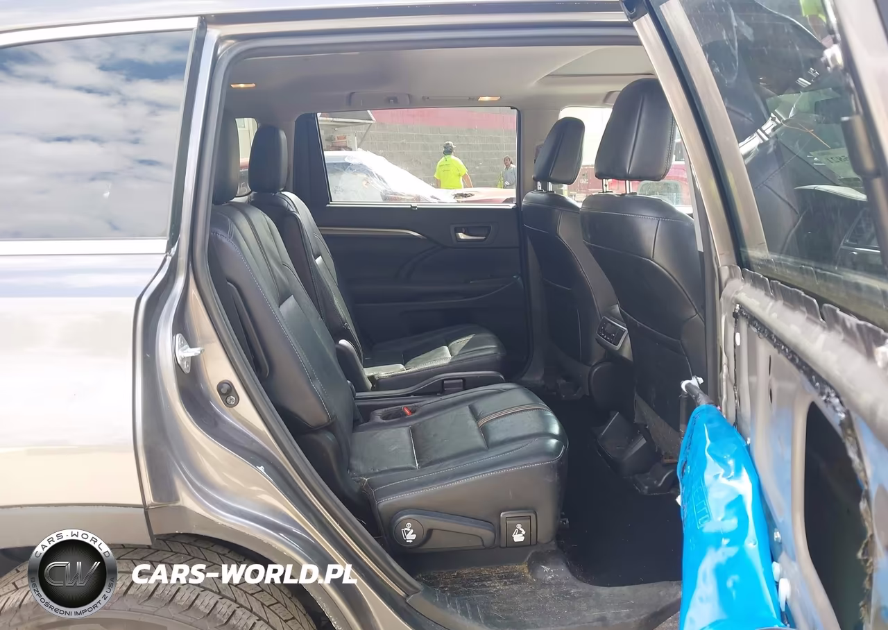 2018 Toyota Highlander Se VIN:5TDJZRFH3JS858377 - 8