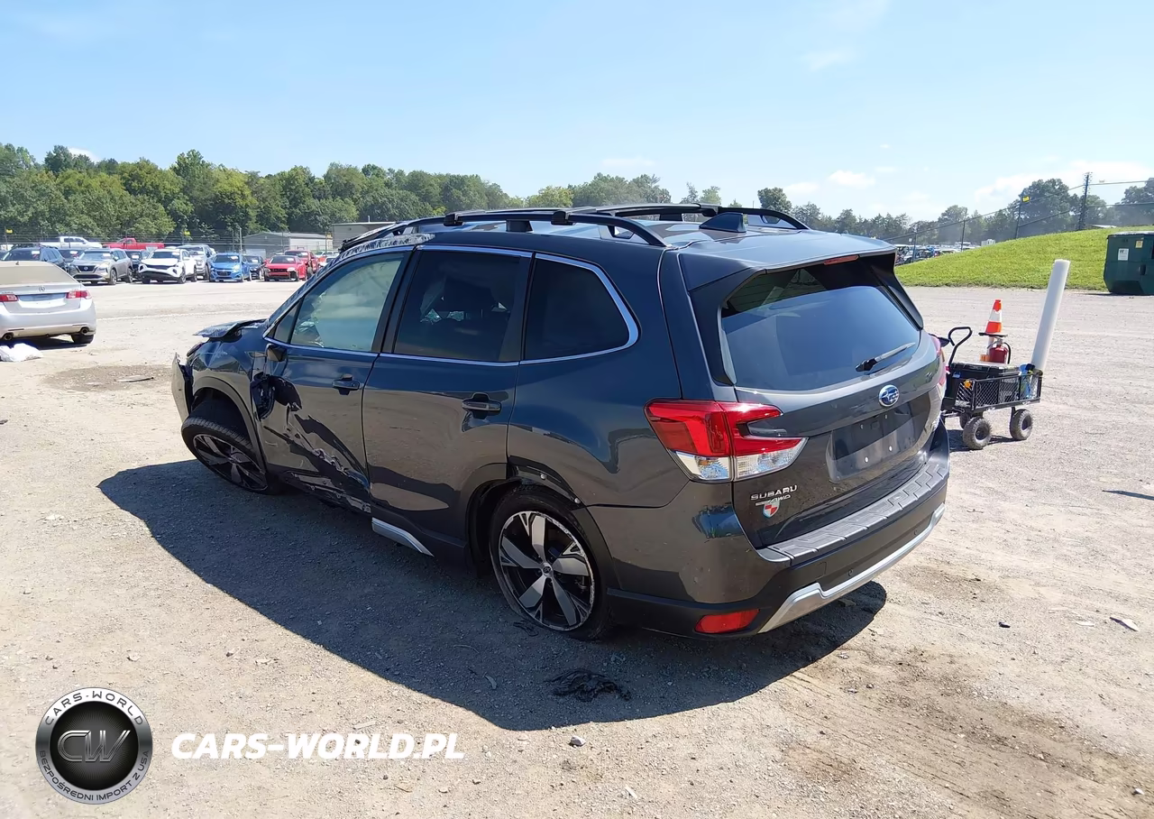 2021 Subaru Forester Touring VIN:JF2SKAXCXMH470456 - 3