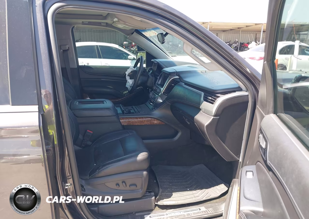 2017 Chevrolet Tahoe Premier VIN:1GNSCCKC4HR218014 - 5