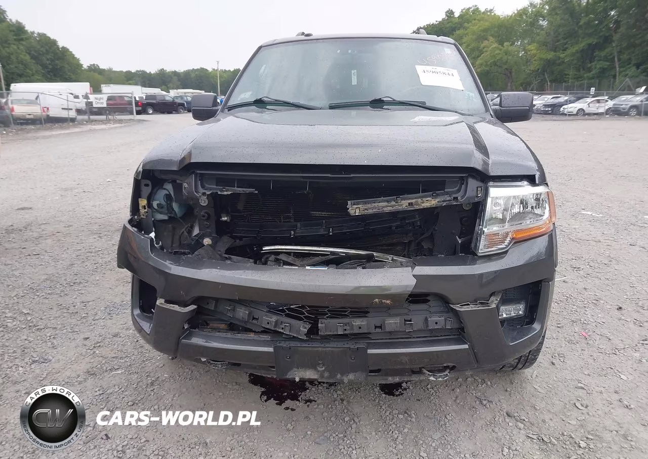 2015 Ford Expedition Xlt VIN:1FMJU1JT2FEF04919 - 12