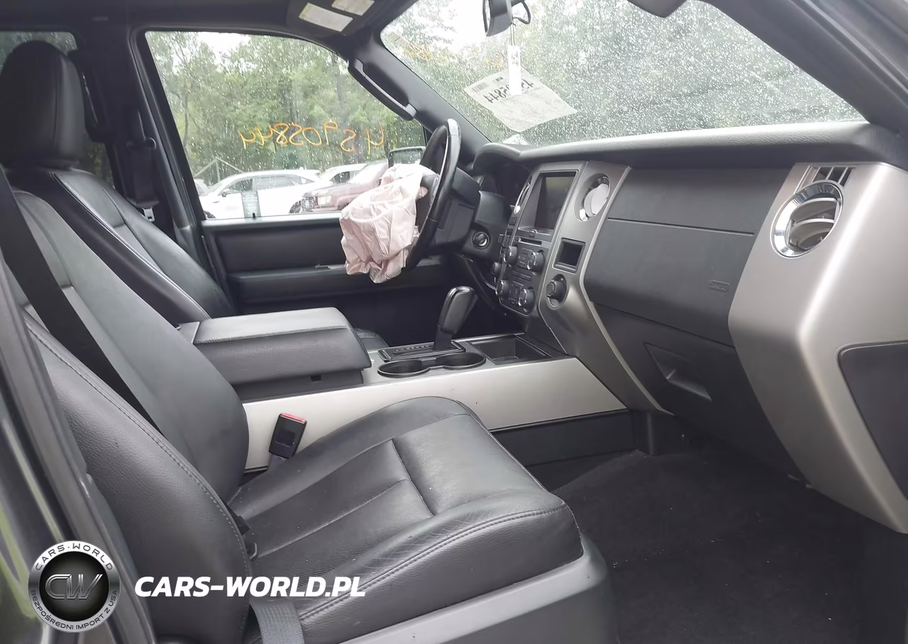 2015 Ford Expedition Xlt VIN:1FMJU1JT2FEF04919 - 5