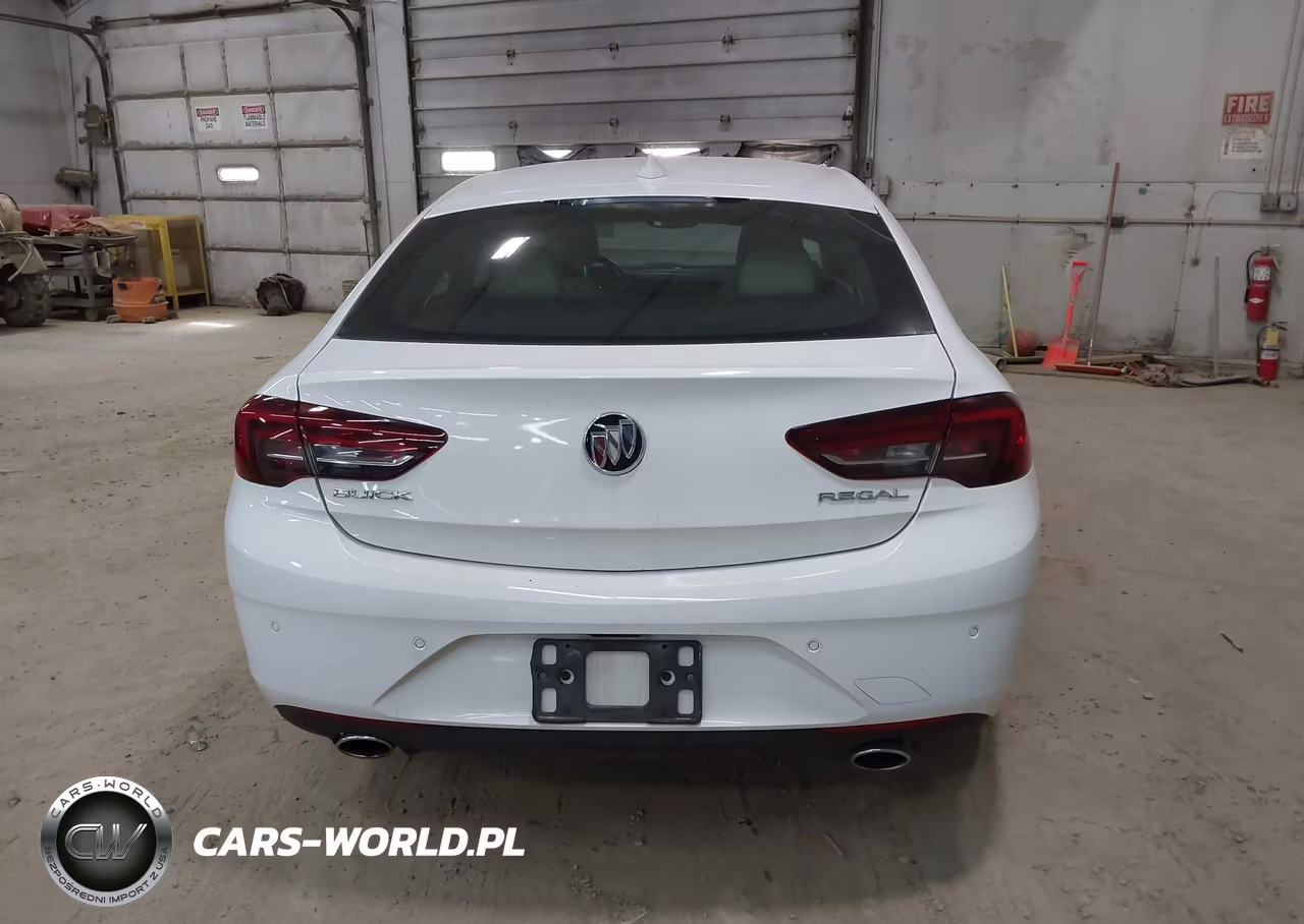 2018 Buick Regal Sportback Preferred Ii VIN:W04GM6SX0J1094130 - 16