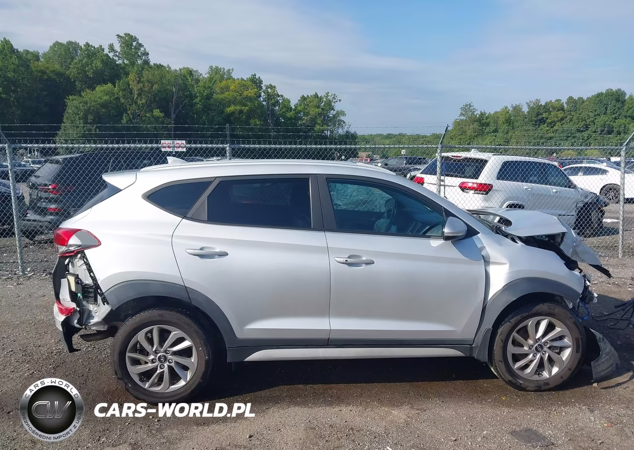 2018 Hyundai Tucson Sel Plus VIN:KM8J3CA47JU636869 - 14