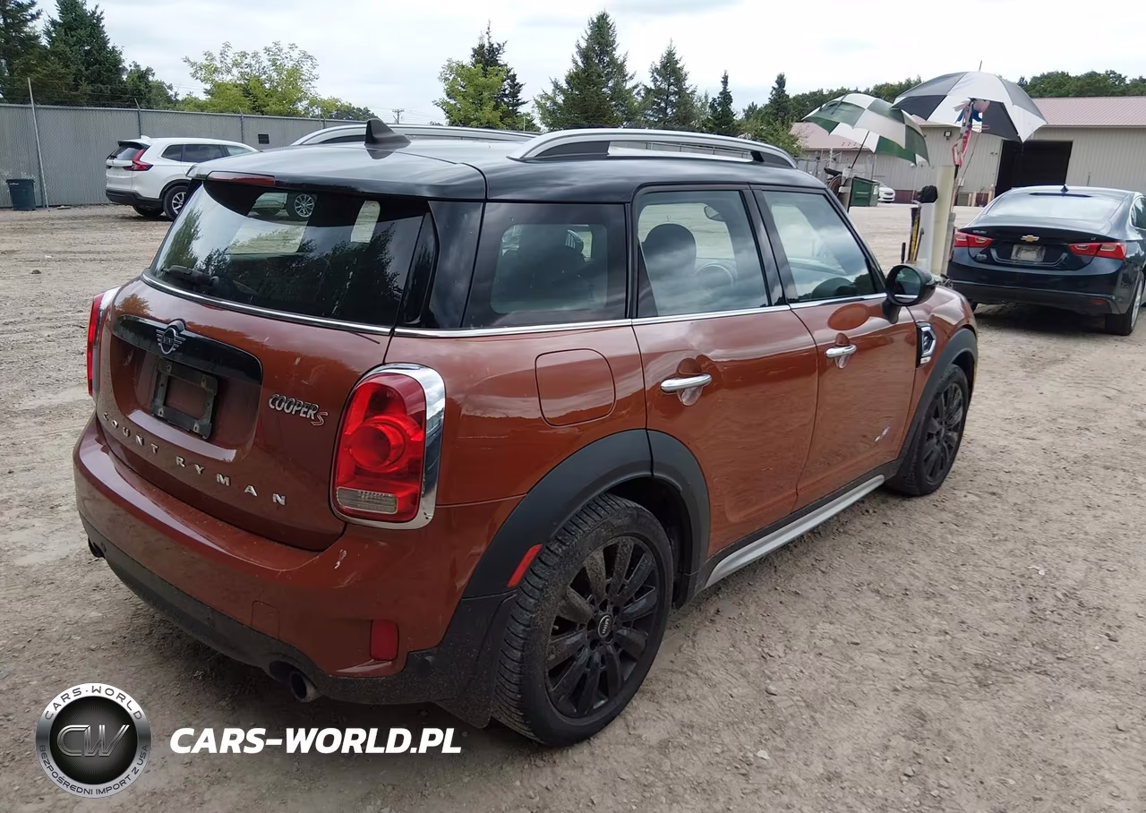 2019 Mini Countryman Cooper S VIN:WMZYT5C51K3G92305 - 4