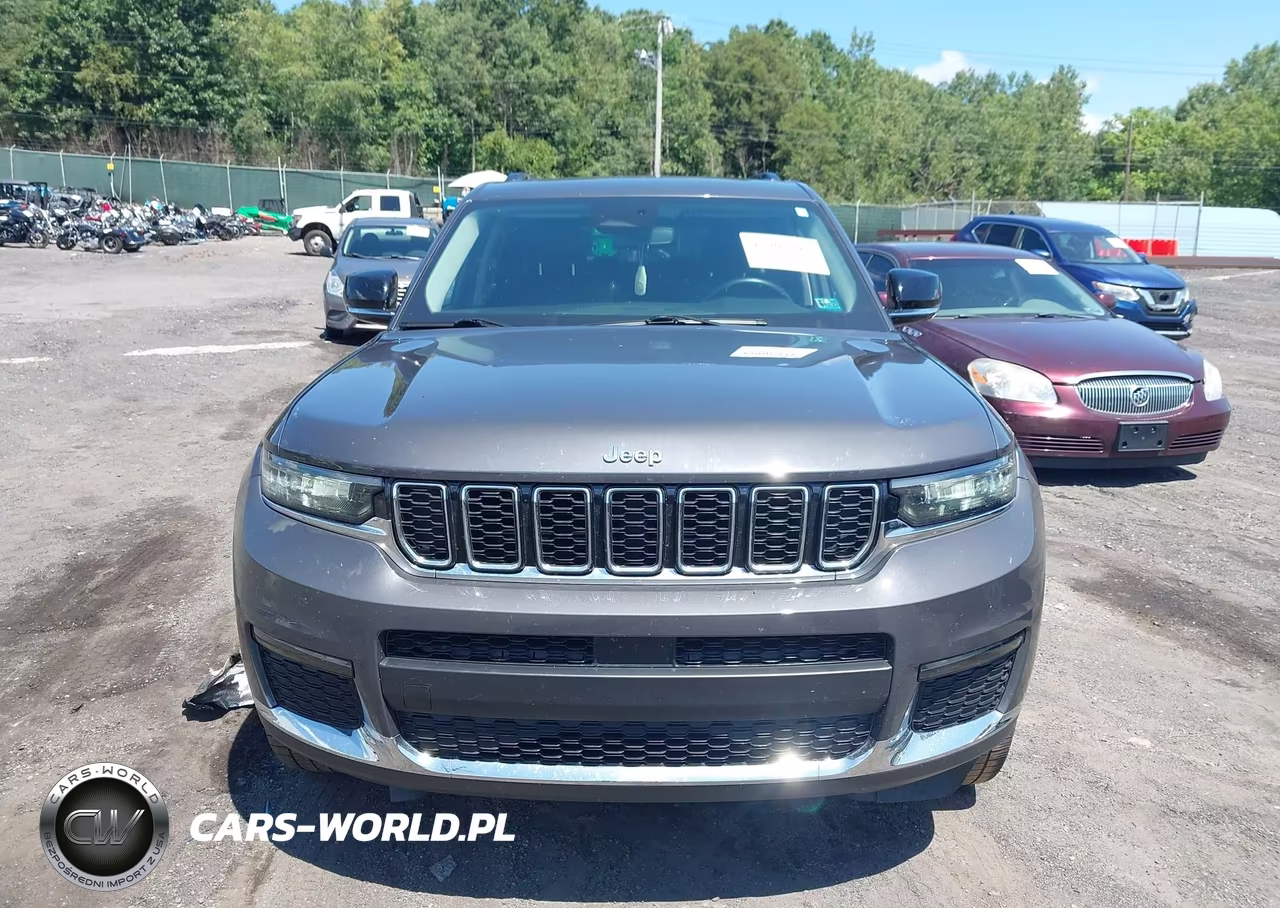 2022 Jeep Grand Cherokee L Limited 4X4 VIN:1C4RJKBG2N8632145 - 12