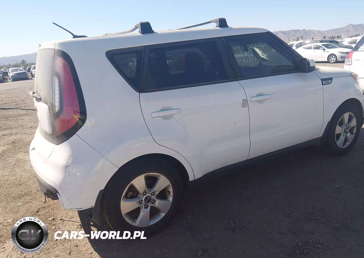 2018 Kia Soul VIN:KNDJN2A2XJ7545620 - 4