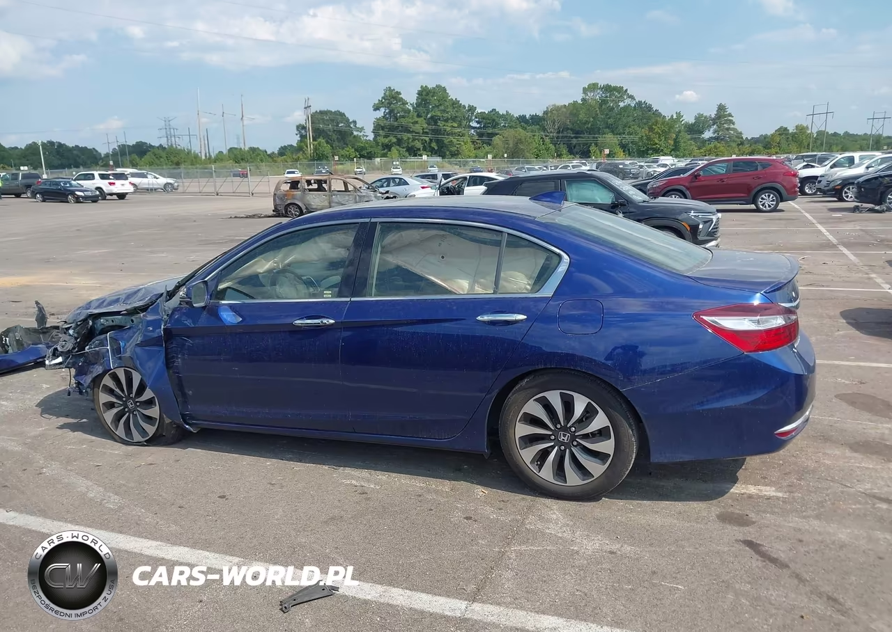 2017 Honda Accord Hybrid Ex-L VIN:JHMCR6F57HC009215 - 15