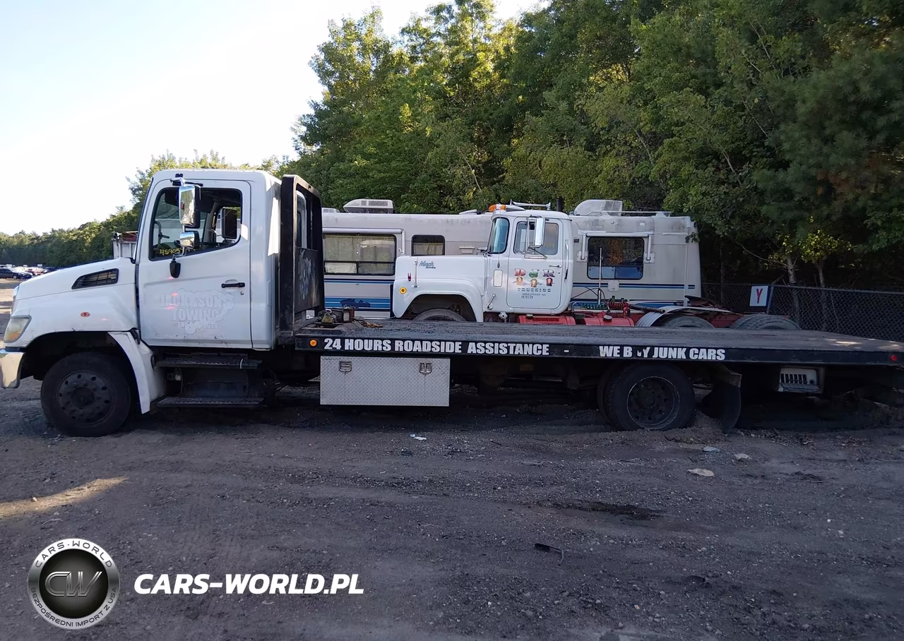 2013 Hino 258-268 VIN:5PVNJ8JN5D4S51171 - 17
