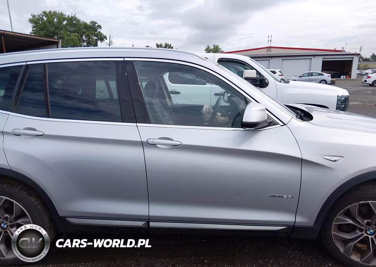 2015 BMW X3 xDrive28I VIN:5UXWX9C52F0D56736 - 13