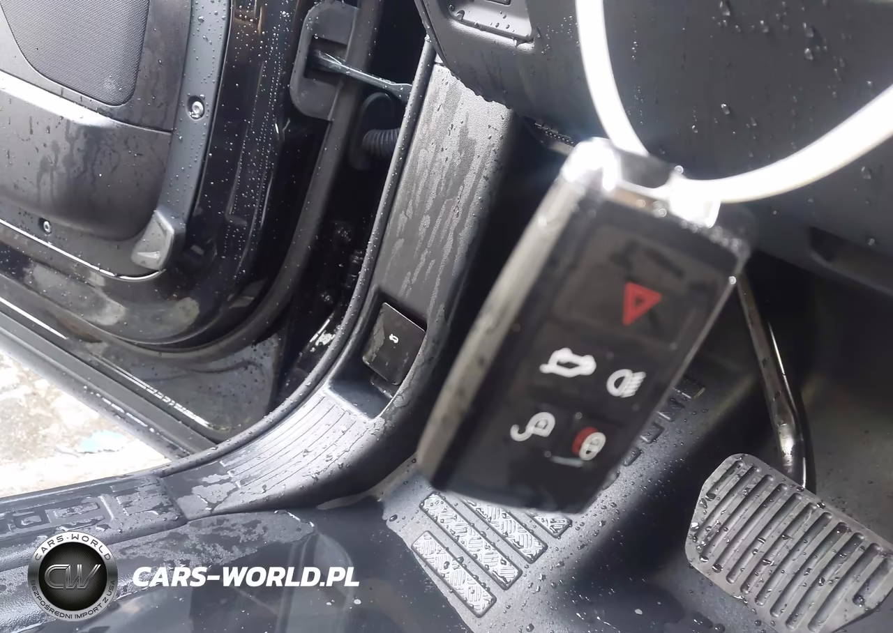 2026 Land Rover Defender P400 X-Dynamic Se VIN:SALE27EU6T2517700 - 11